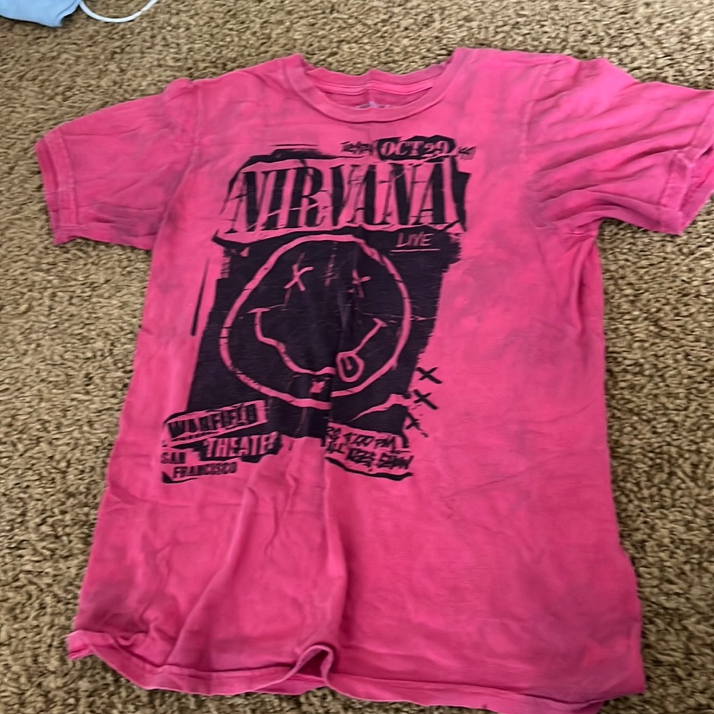 nirvana live smiley graphic juniors large